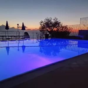 4* Отель Bay Palace Mazzaro