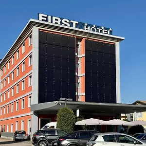 马尔彭萨一世酒店 卡萨诺韦