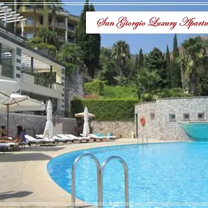 Apartment San Giorgio Luxury Taormina-panoramic Pool & Parking Space
