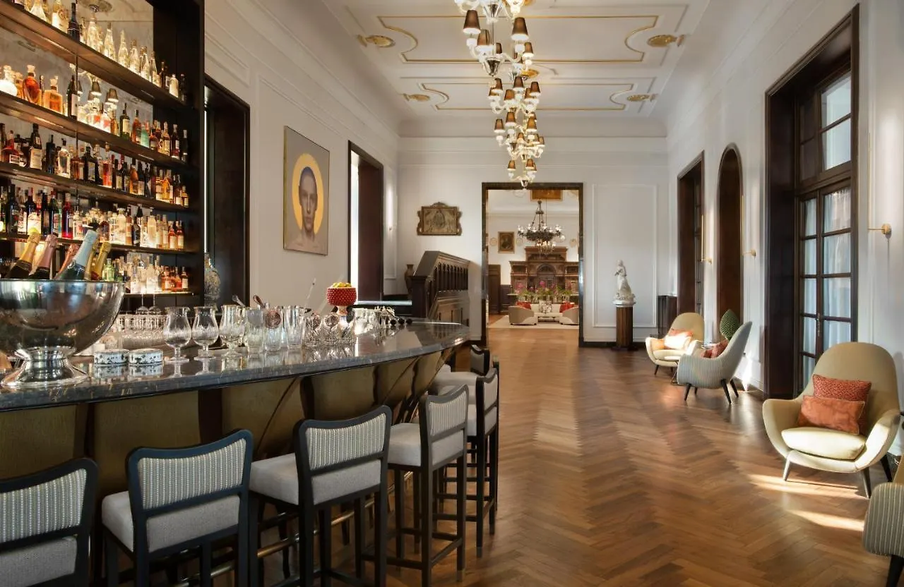 ***** Курортный комплекс San Domenico Palace, Taormina, A Four Seasons Hotel Италия
